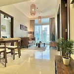 Sleek & Spacious 2Br In Damac Vera, Business Bay By Bhavan Vacation Homes